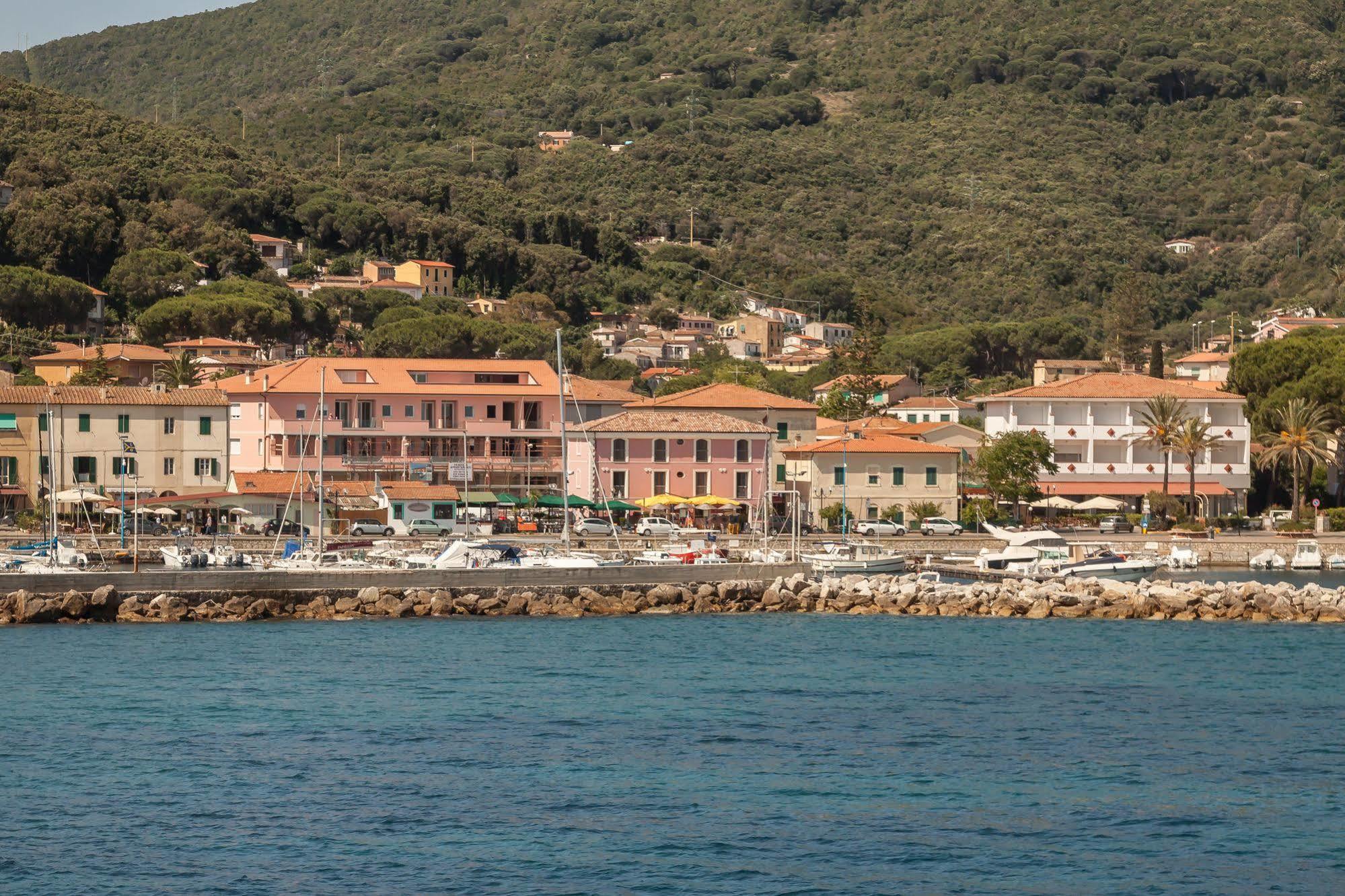 La Vecchia Scuola Apartment กาโว ภายนอก รูปภาพ