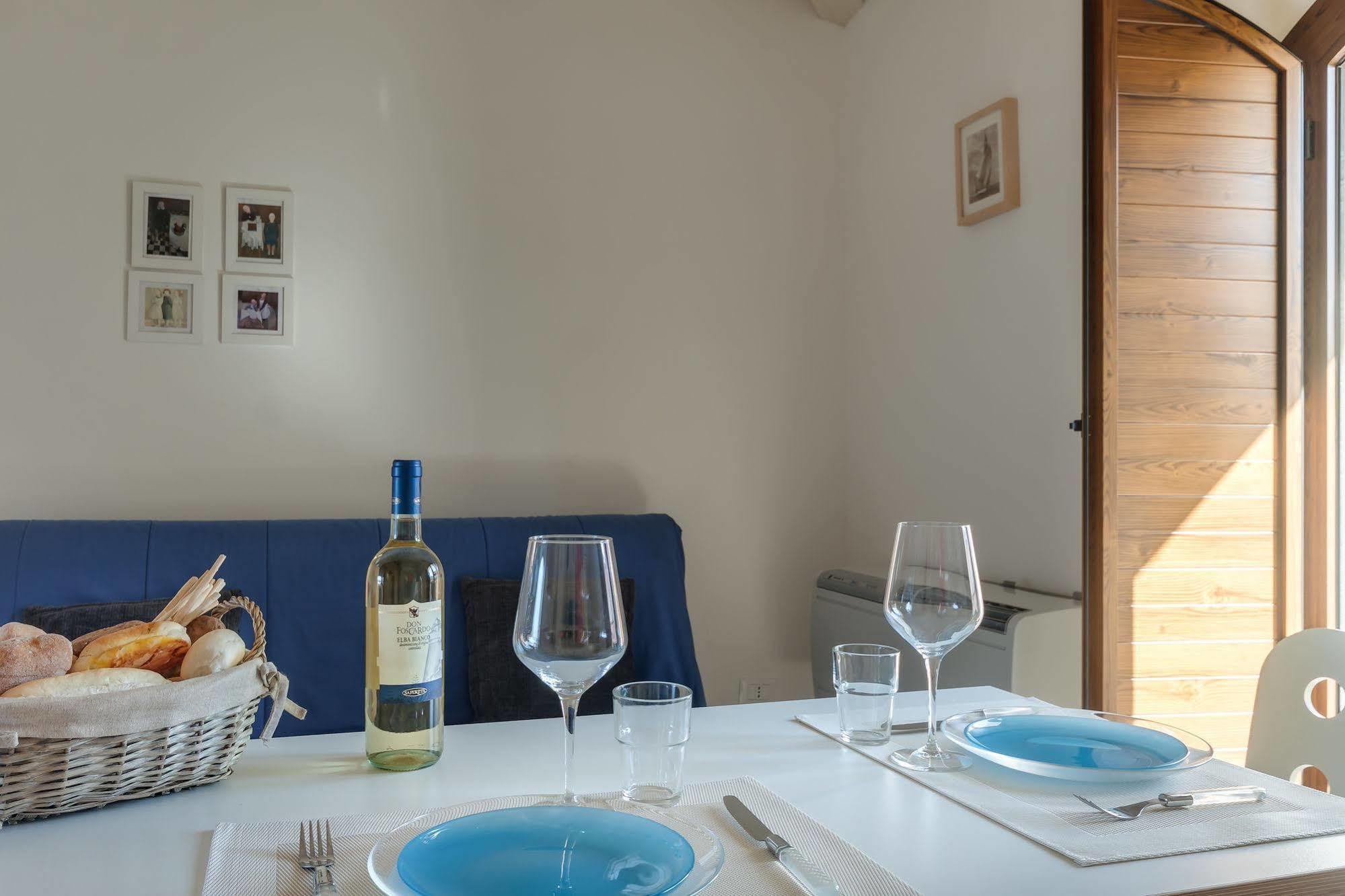 La Vecchia Scuola Apartment กาโว ภายนอก รูปภาพ