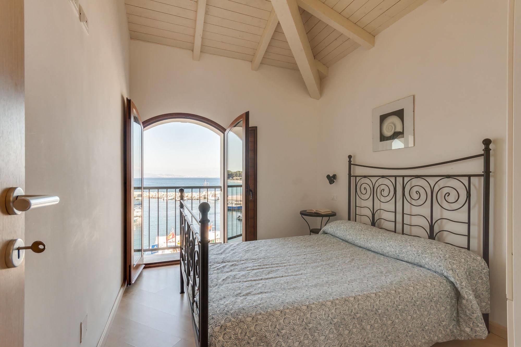 La Vecchia Scuola Apartment กาโว ภายนอก รูปภาพ