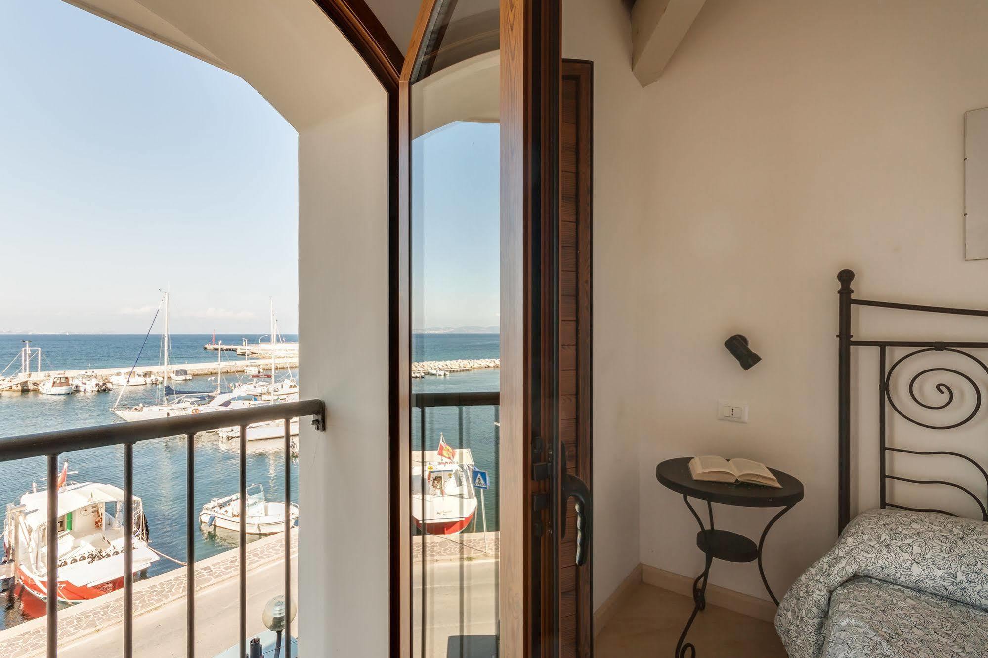 La Vecchia Scuola Apartment กาโว ภายนอก รูปภาพ