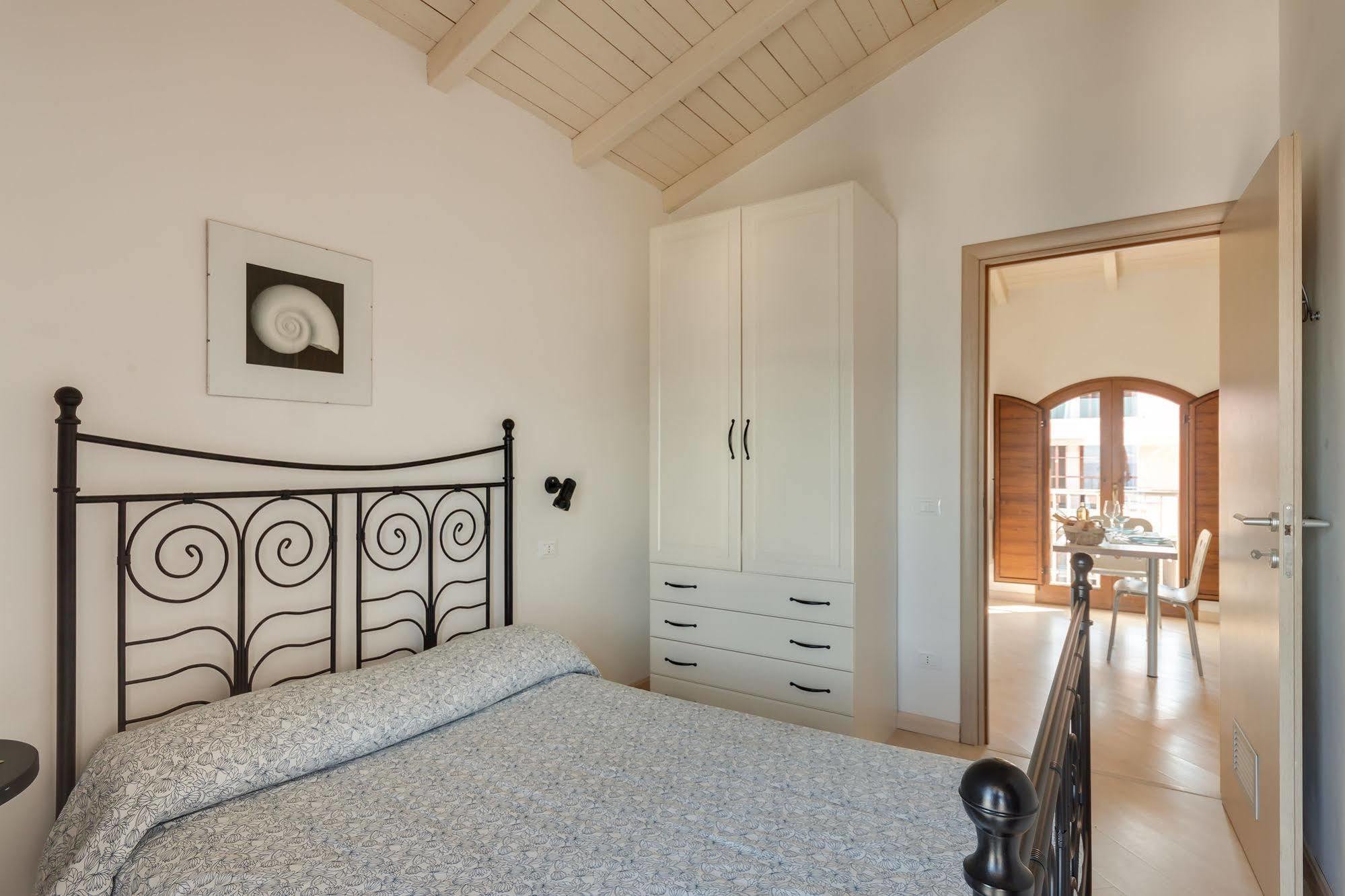 La Vecchia Scuola Apartment กาโว ภายนอก รูปภาพ