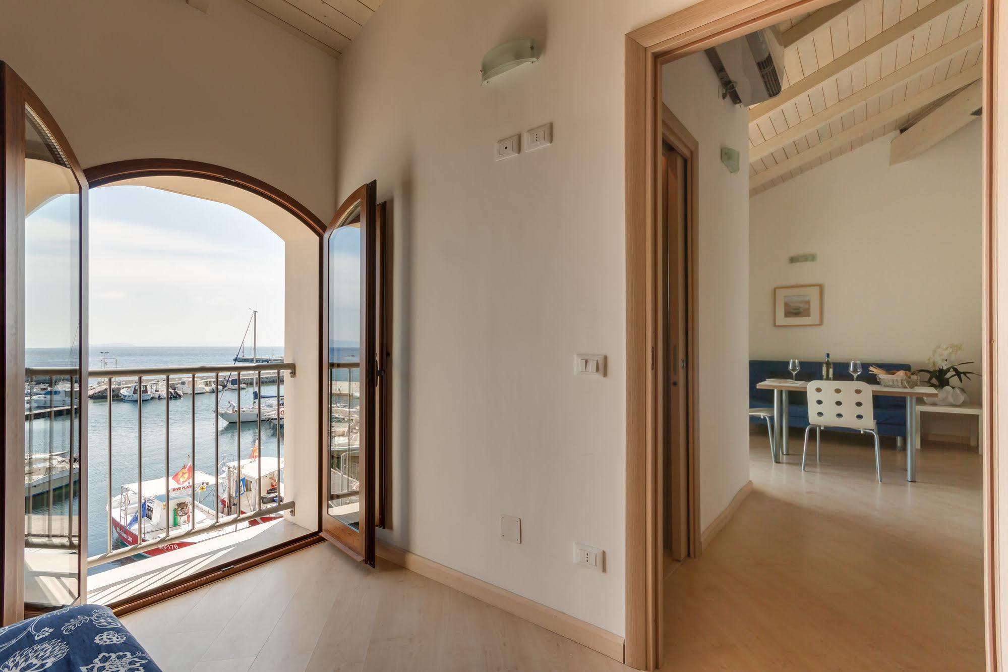 La Vecchia Scuola Apartment กาโว ภายนอก รูปภาพ